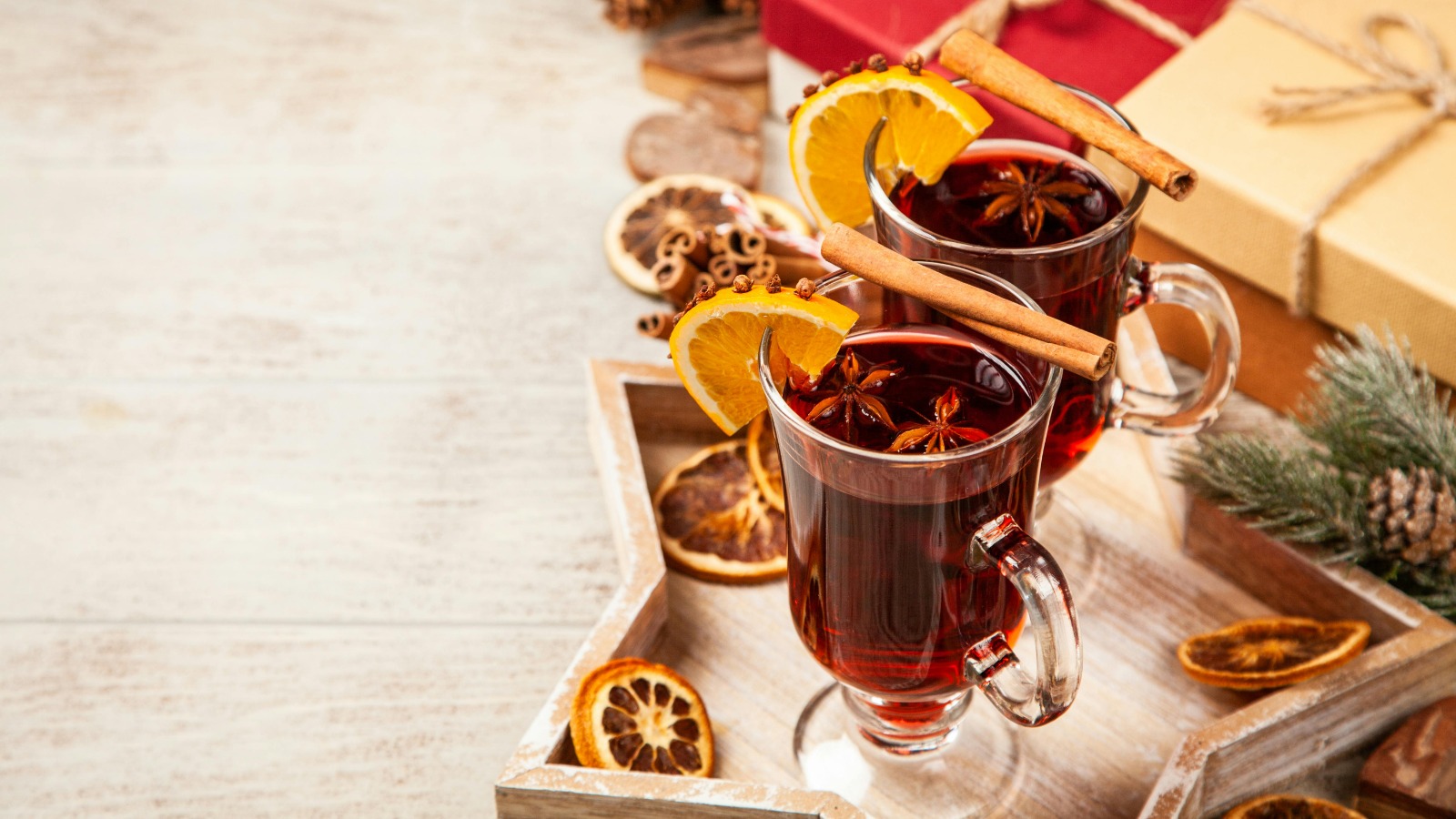 Non-Alcoholic Mulled Wine