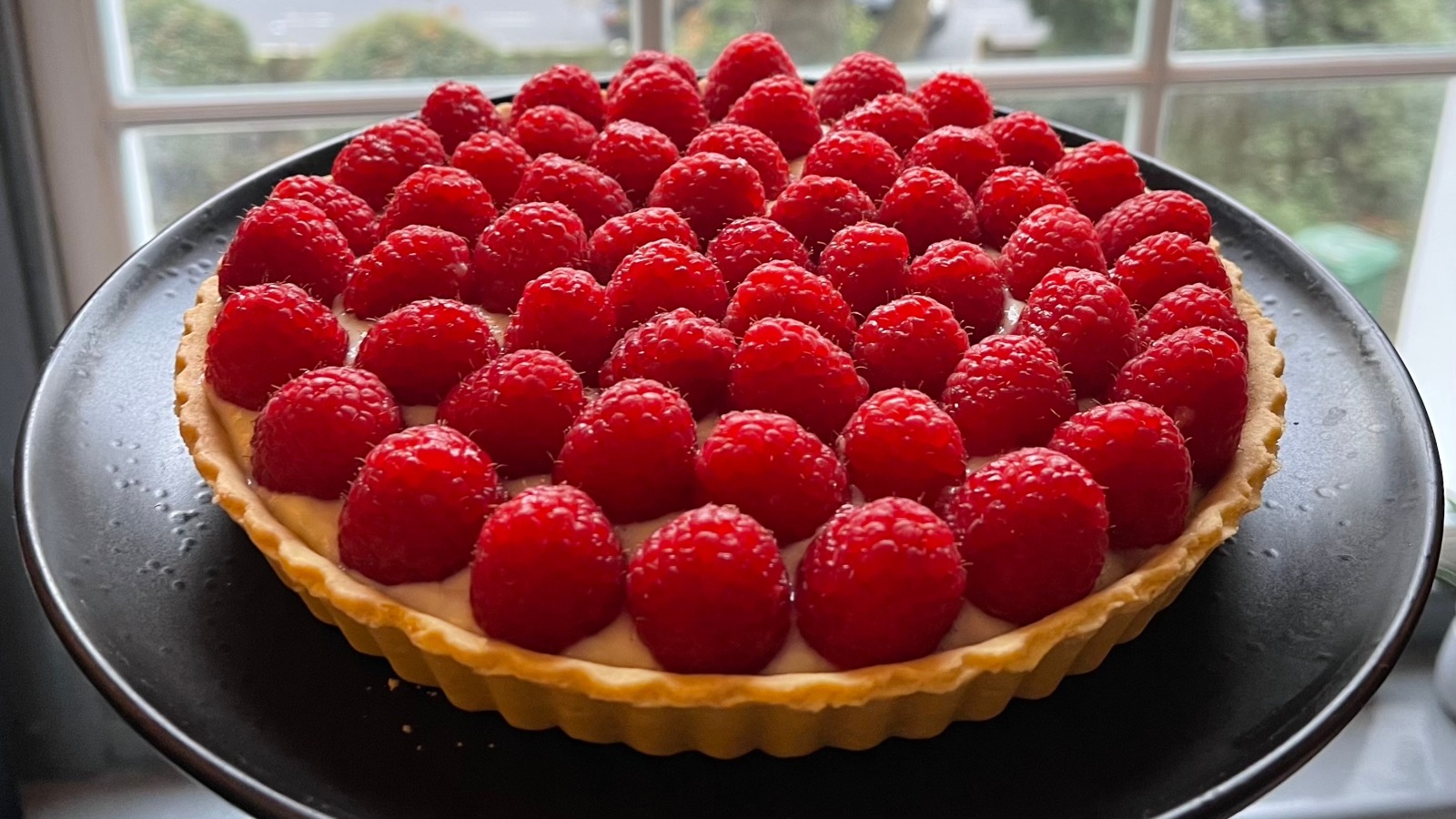 Delicious raspberry cream tart