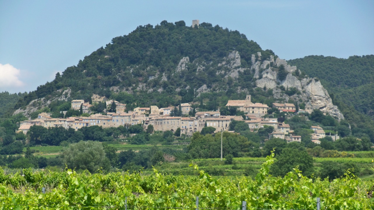 Séguret village